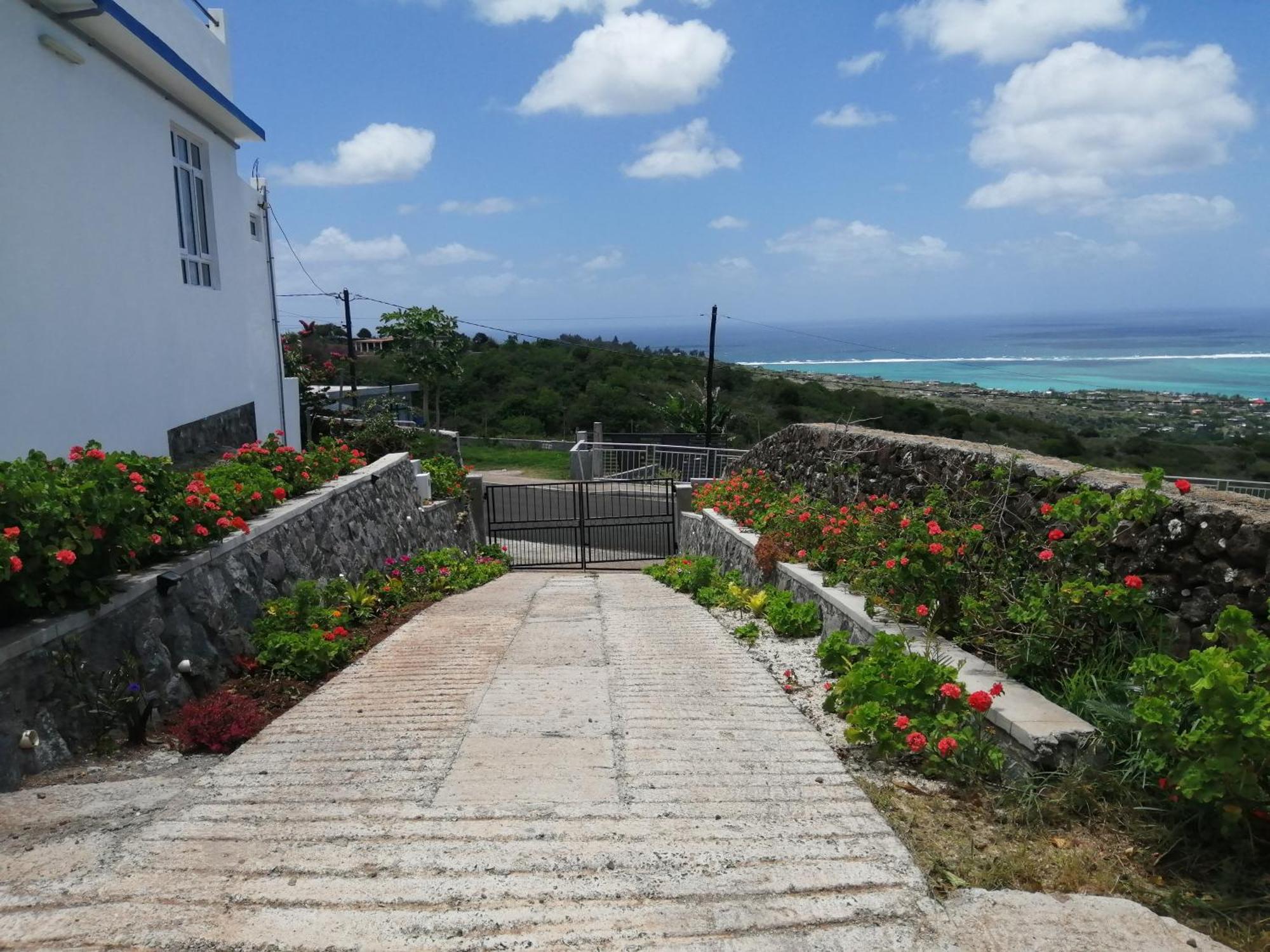 Vila O Bercail Du Sud-Hibiscus Chez Jeannette Saint Gabriel Exteriér fotografie